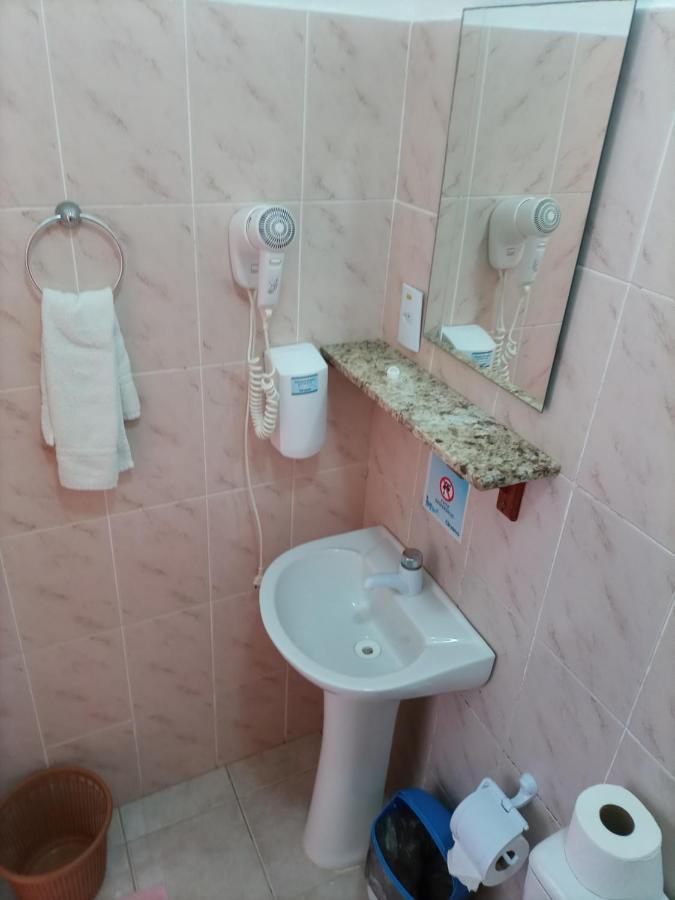 Twin Room Air Conditioning
