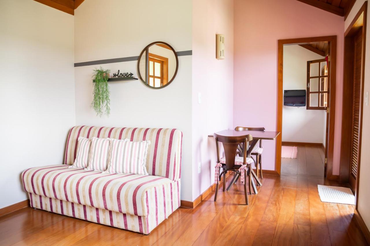 One-Bedroom Bungalow,1205934952:JPEG