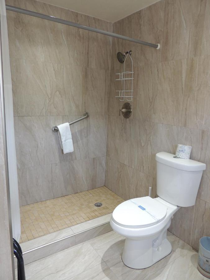 Standard Double Room,1205605390:JPEG