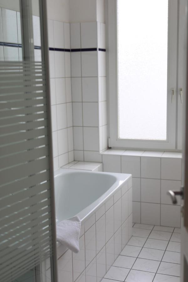 Small Apartment,1205732347:JPEG