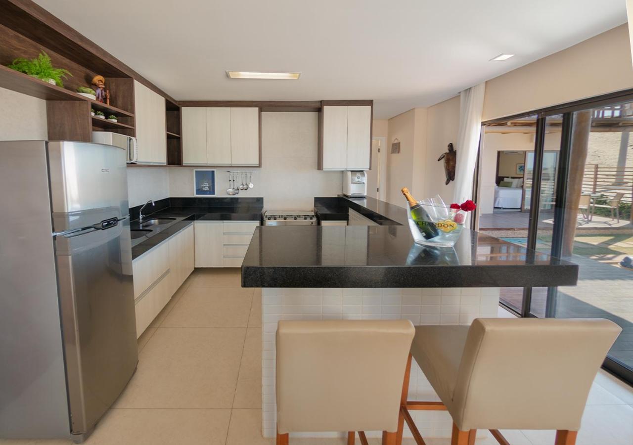 Villa Sumatera Vista Mar 3 Suítes com piscina