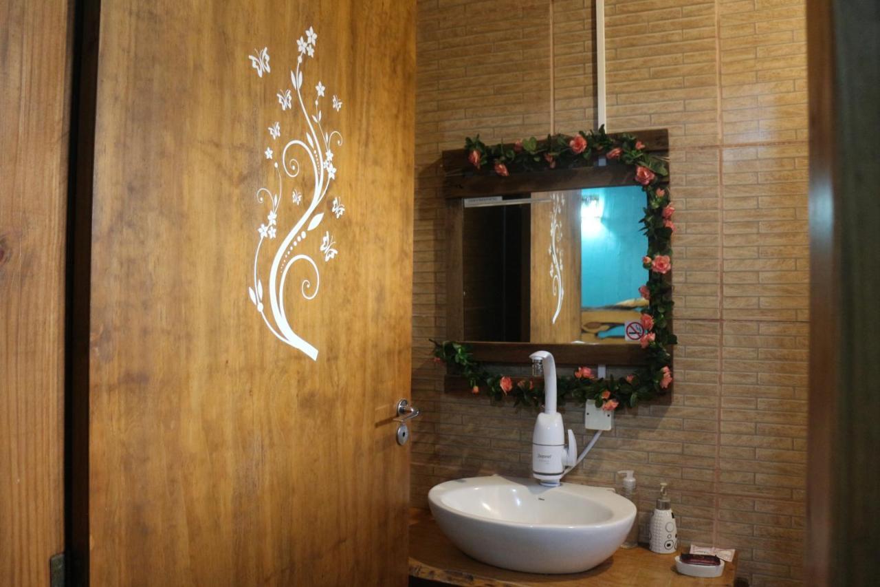 King Suite Spa Bath