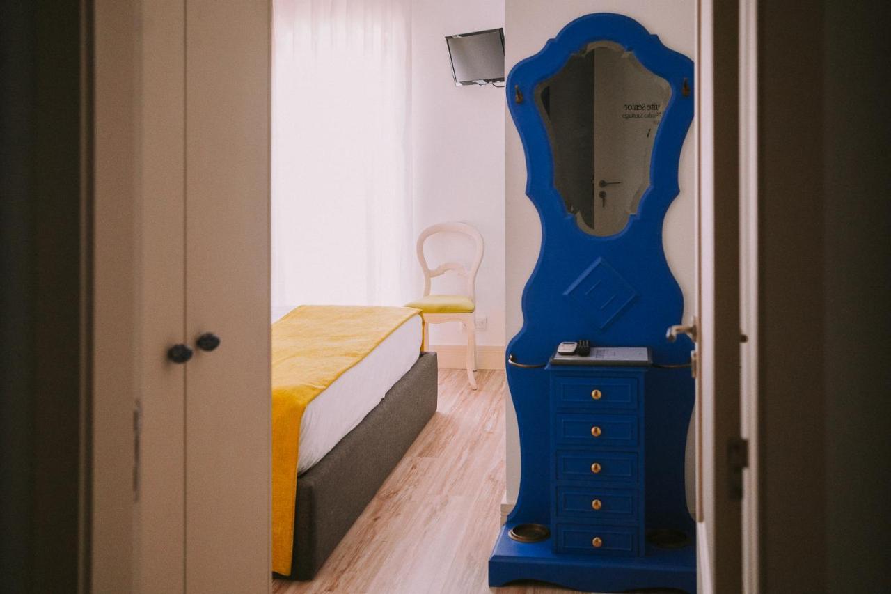 Suite,1206369247:JPEG