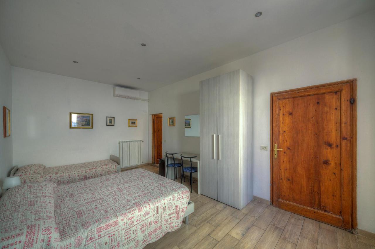 Quadruple Room Private Bathroom