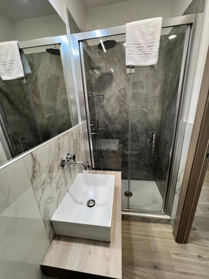 Single Room,1207244959:JPEG