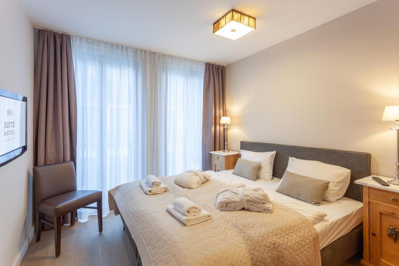 Family Suite Type III (One double bed and two bunk beds) (free kids club),1231394753:JPEG