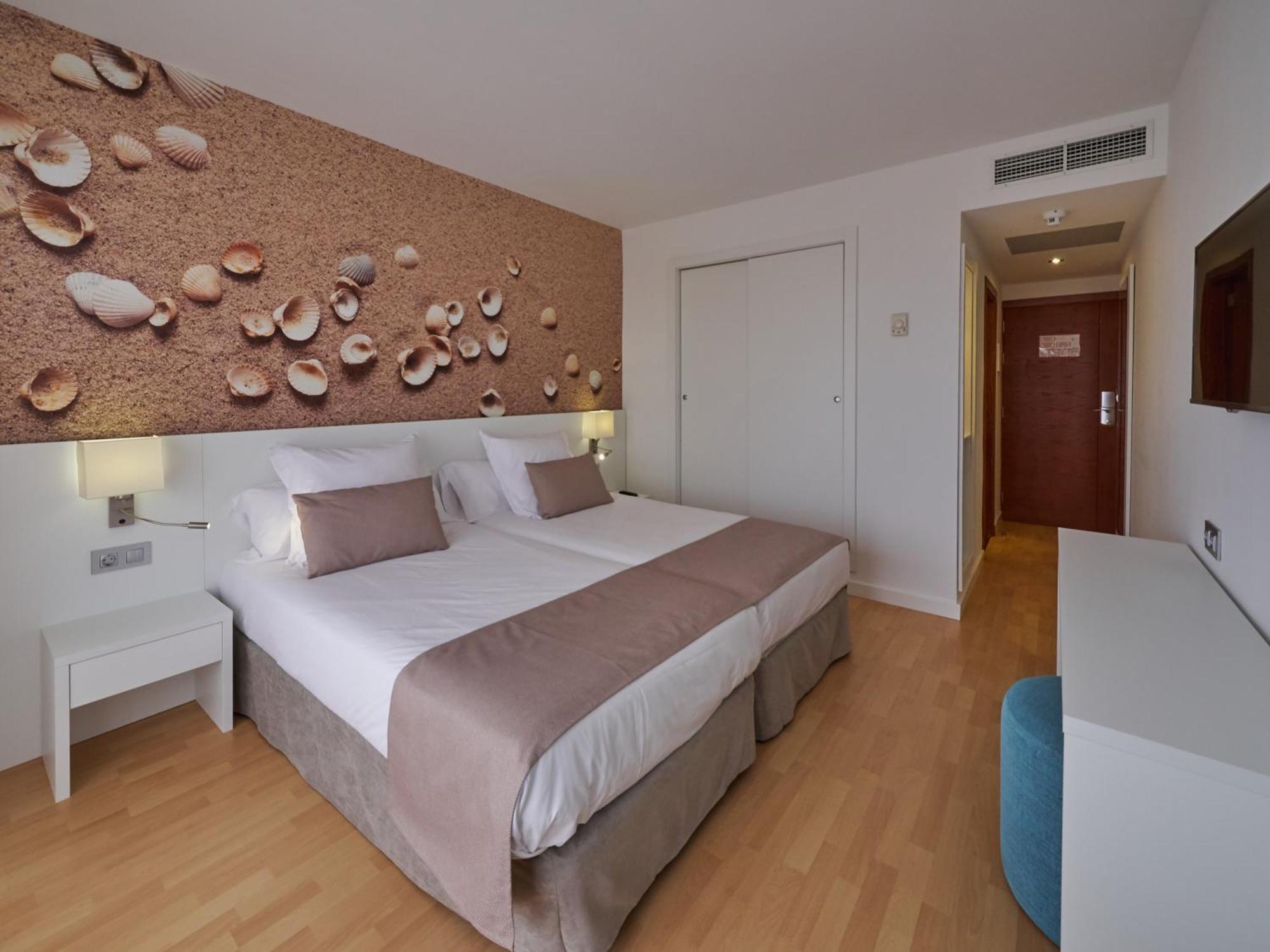 Double Room Balcony,1676730613:JPEG