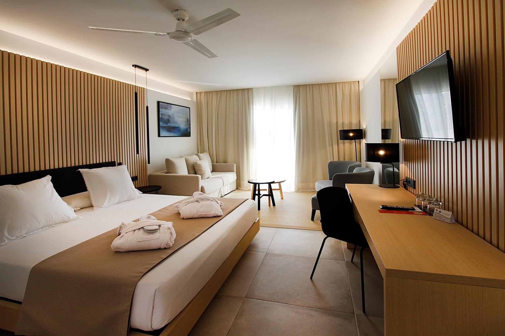 Junior Suite Balcony