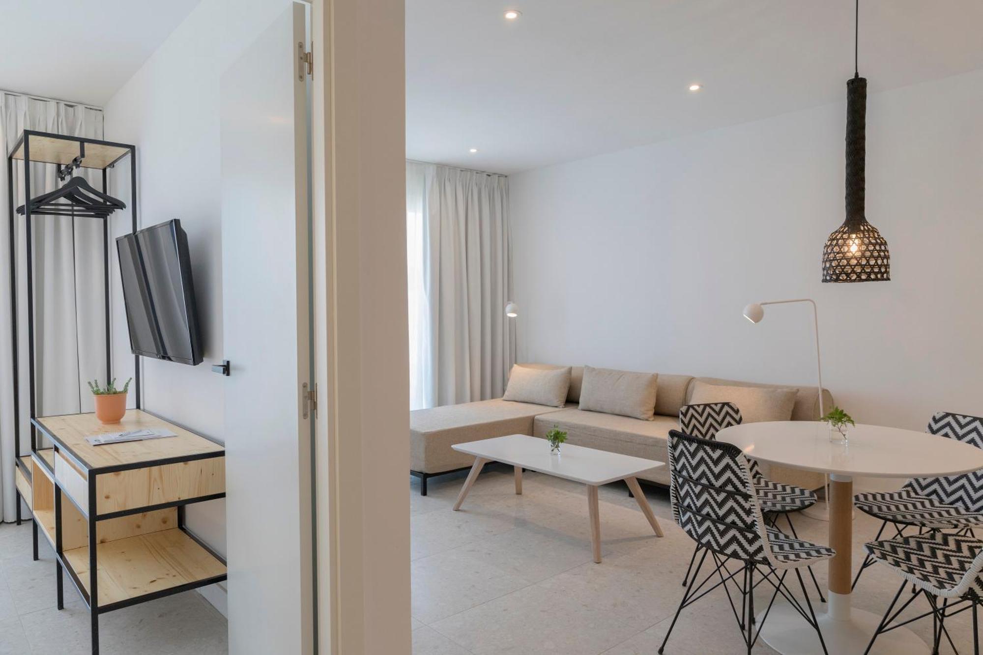 One-Bedroom Apartment Balcony
