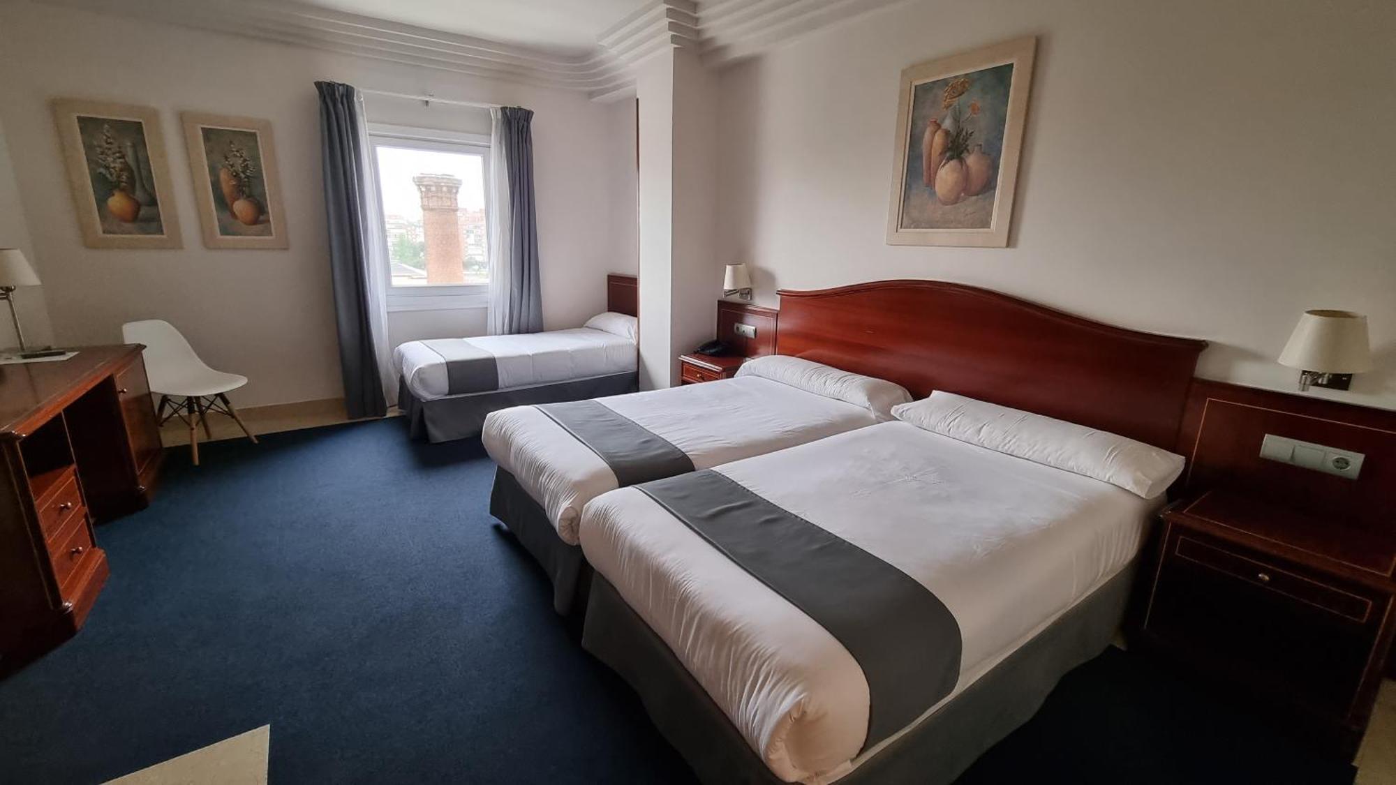 Triple Room,1207590436:JPEG