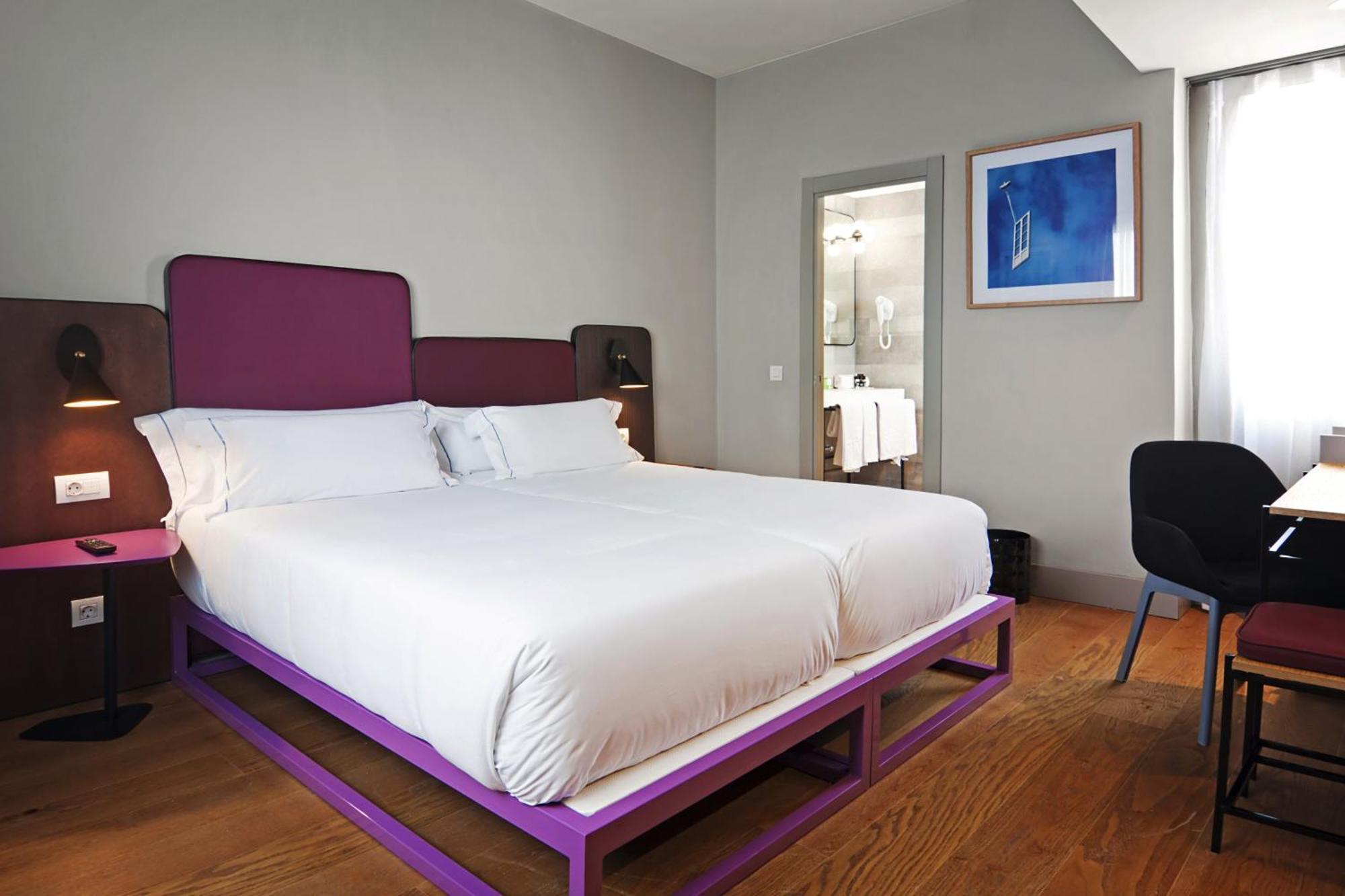Double or Twin Room,1207653937:JPEG