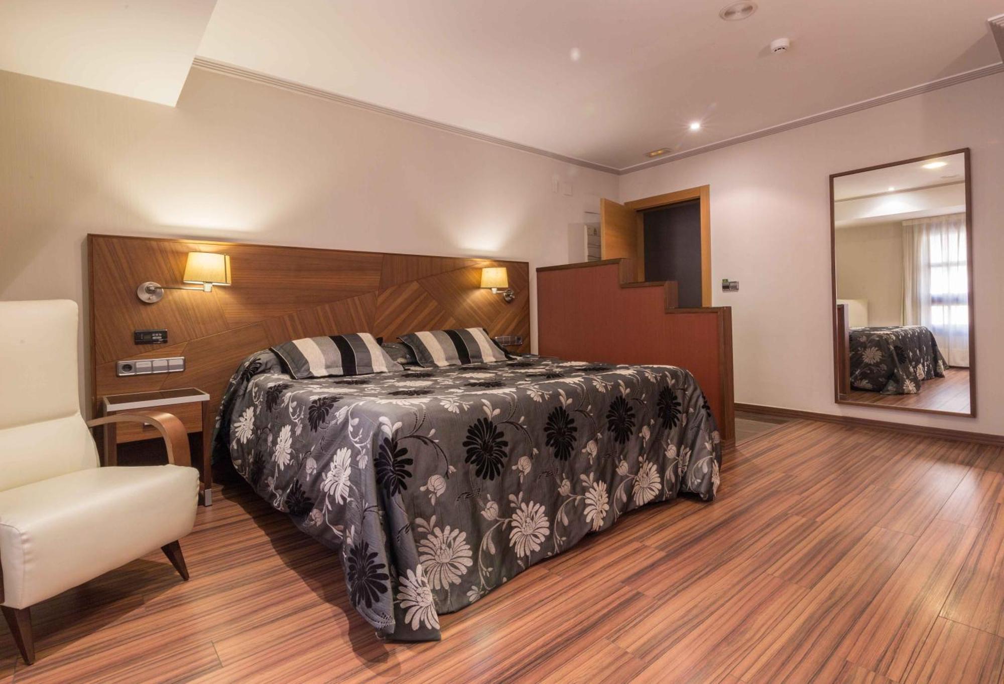 Junior Suite,1207694236:JPEG
