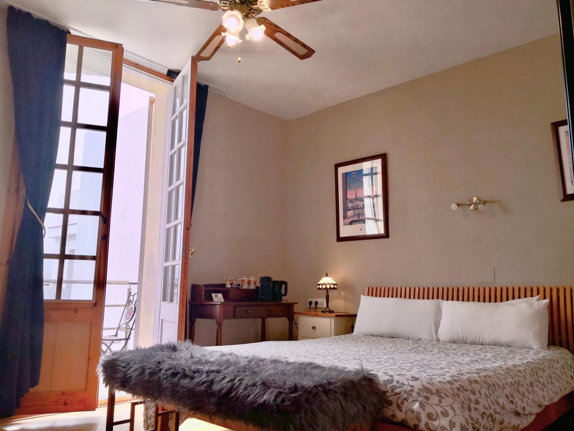 Double or Twin Room Balcony Garden View