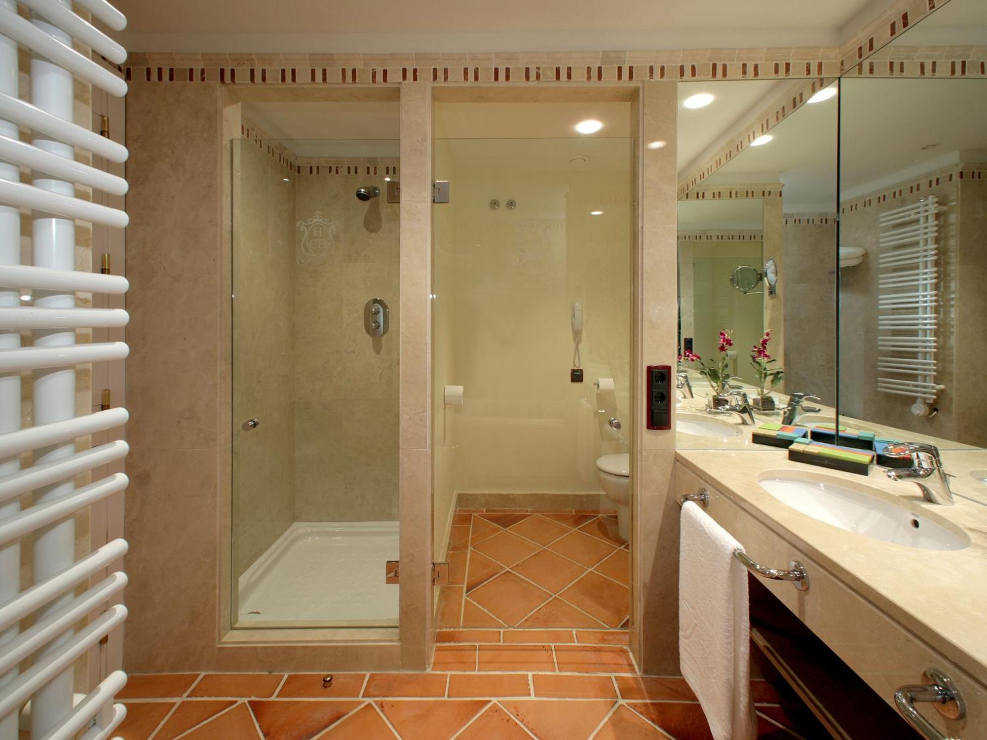 Double or Twin Room City View