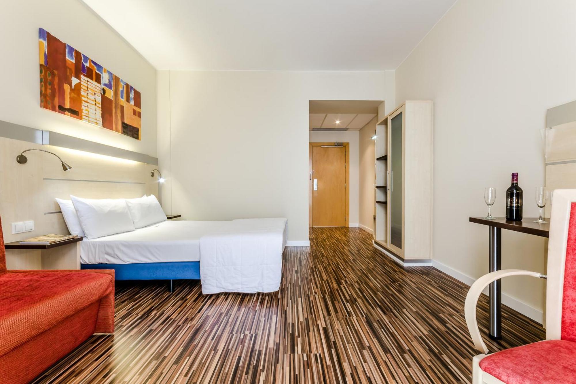 Single Room,1207750603:JPEG