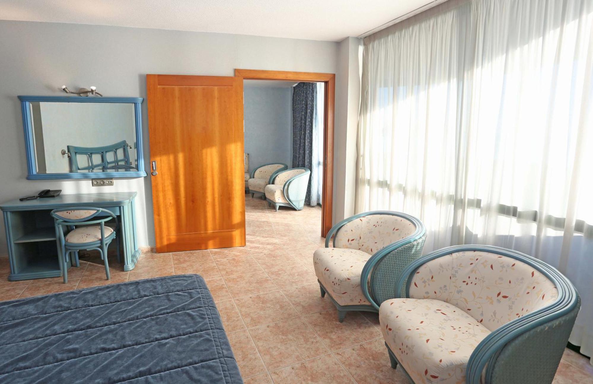 Junior Suite with Sea View,1207761028:JPEG
