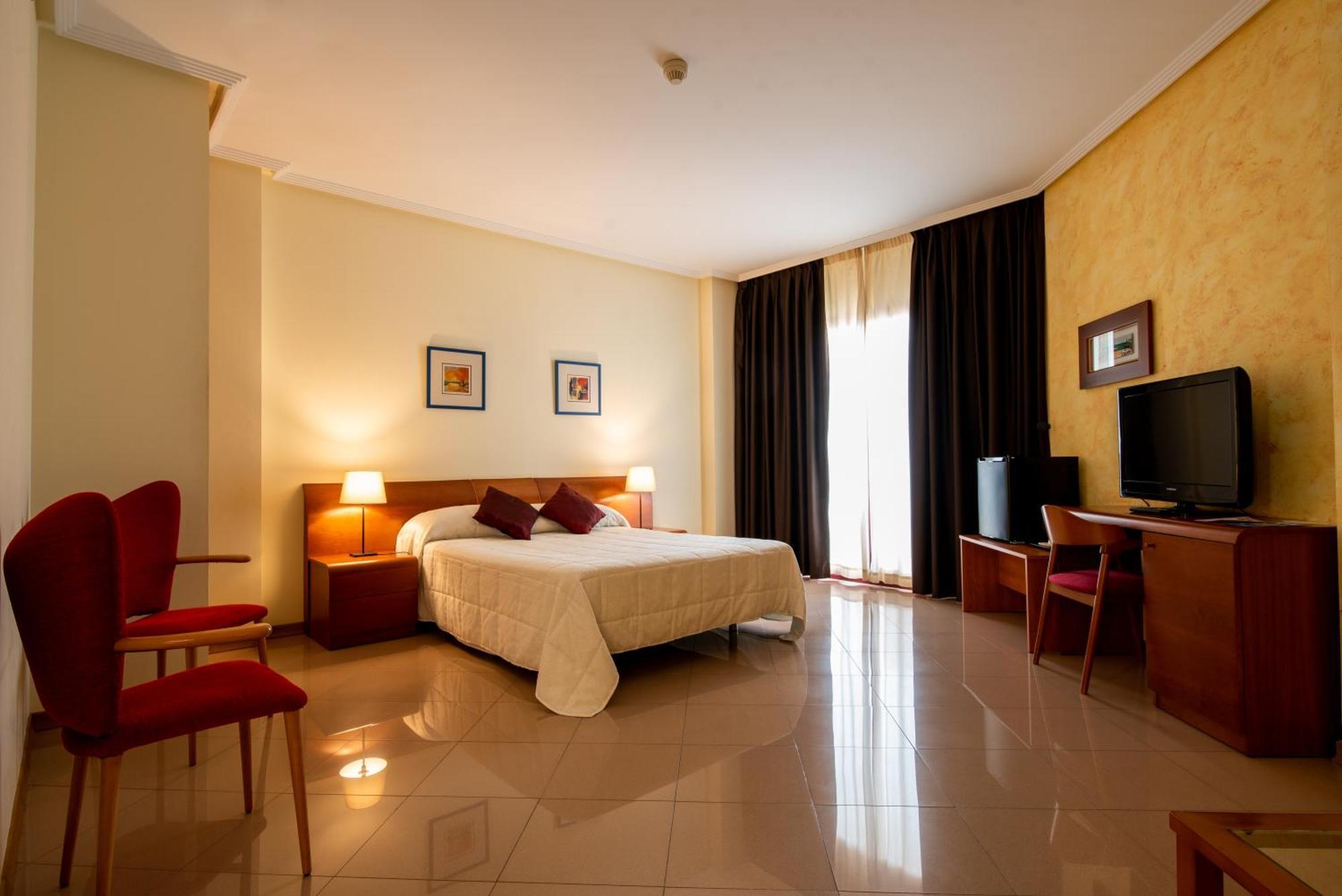 Double Room,1207781752:JPEG