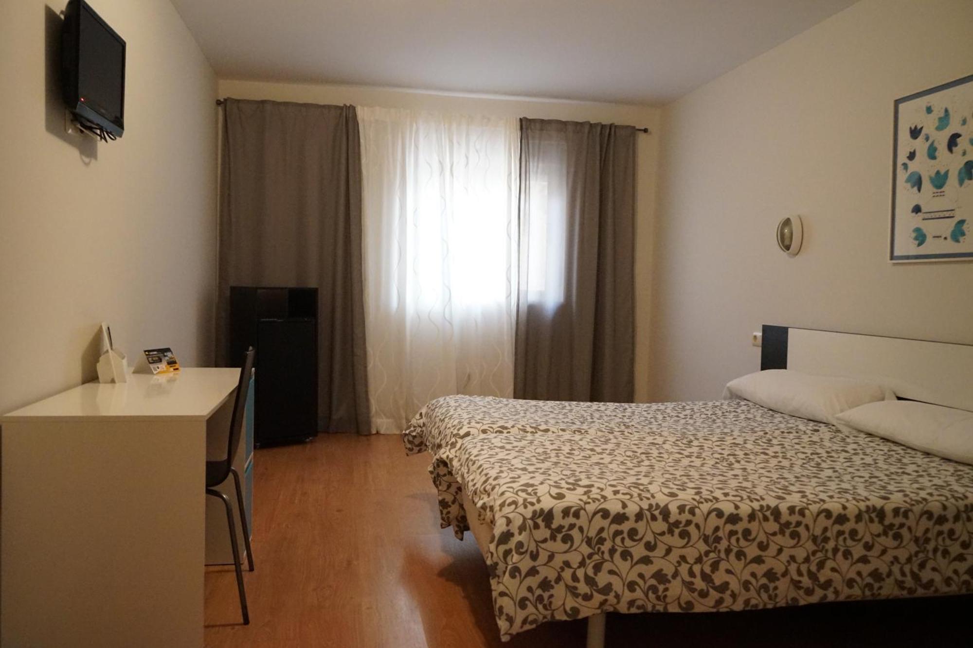 Twin Room,1207816198:JPEG