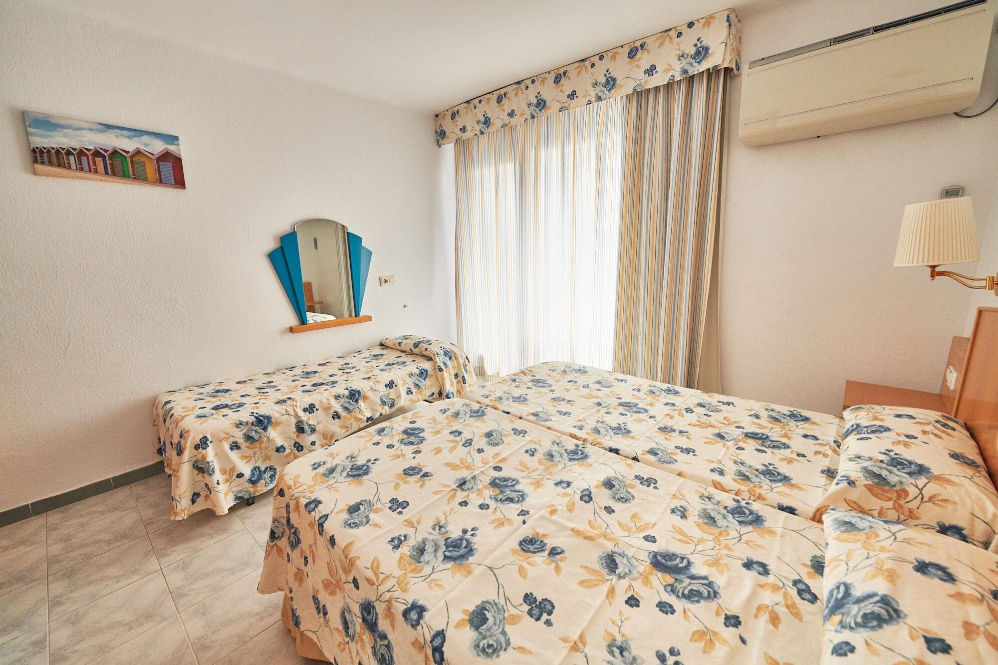 Triple Room Sea View,1273077250:JPEG