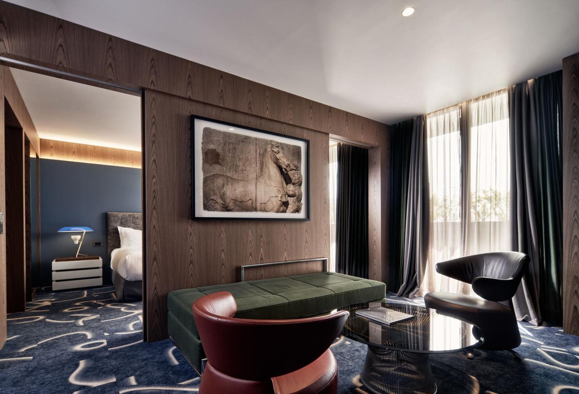 Executive Suite