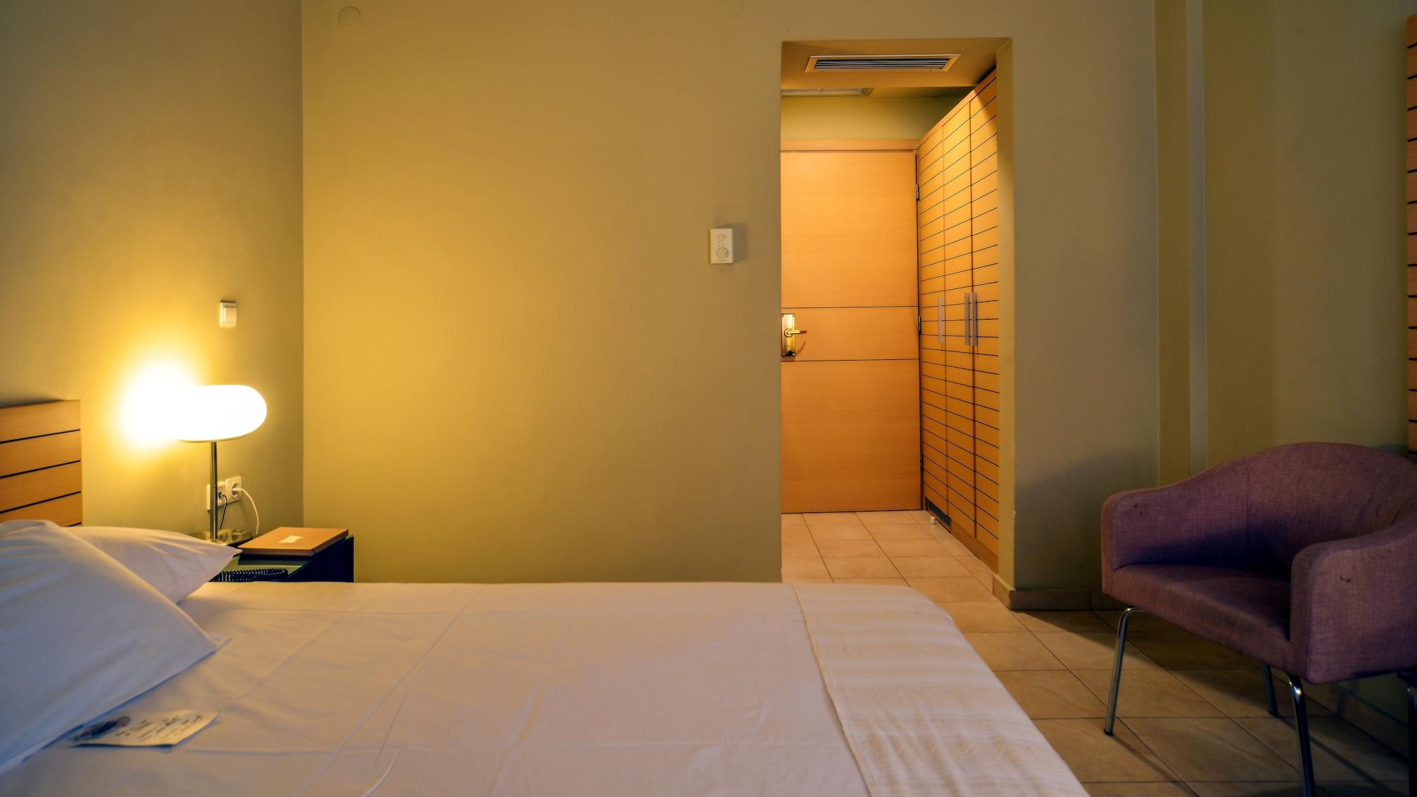 Budget Double Room Small Double Bed