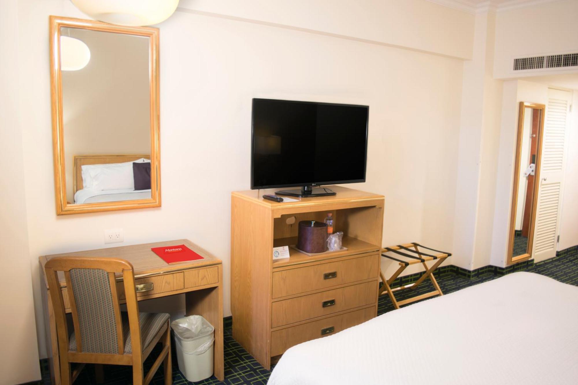 Superior King Room