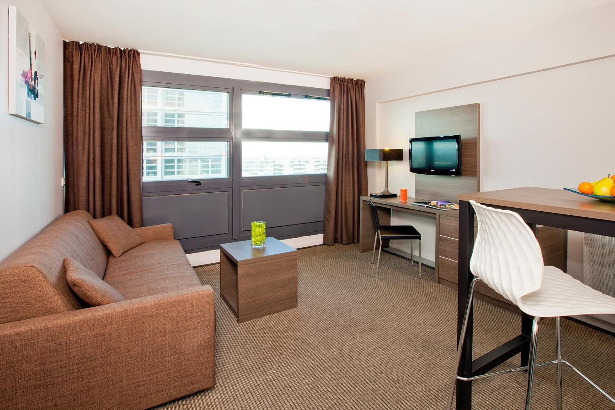 2 Room Apartment 3 or