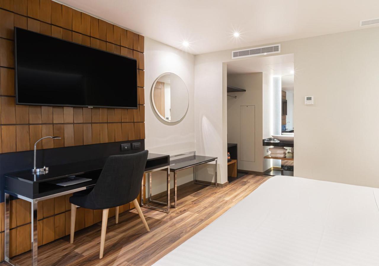 Executive King Room,1606563915:JPEG