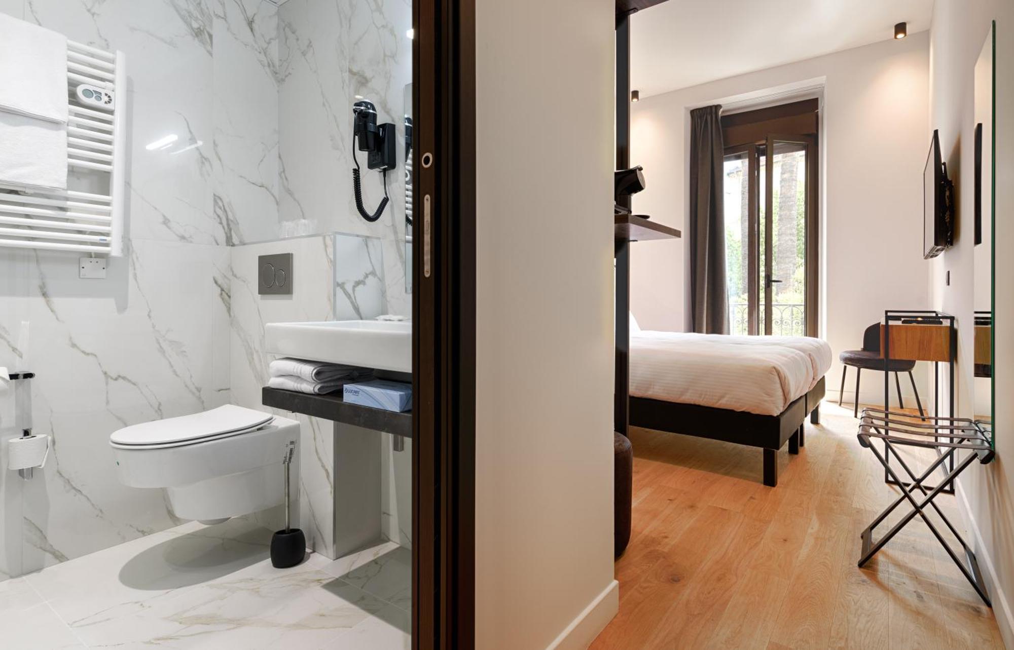 Single Room,1208456833:JPEG