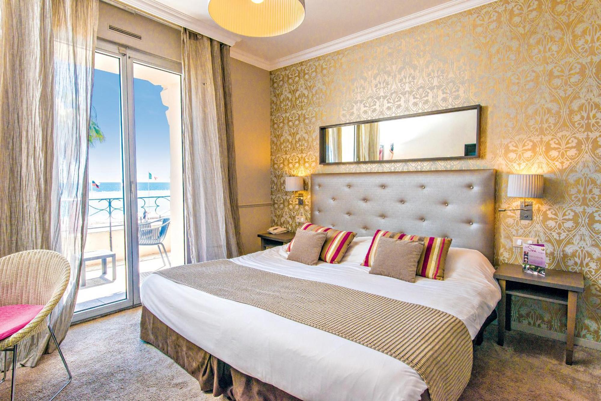 Double Room with Terrace and Sea View,1498643725:JPEG