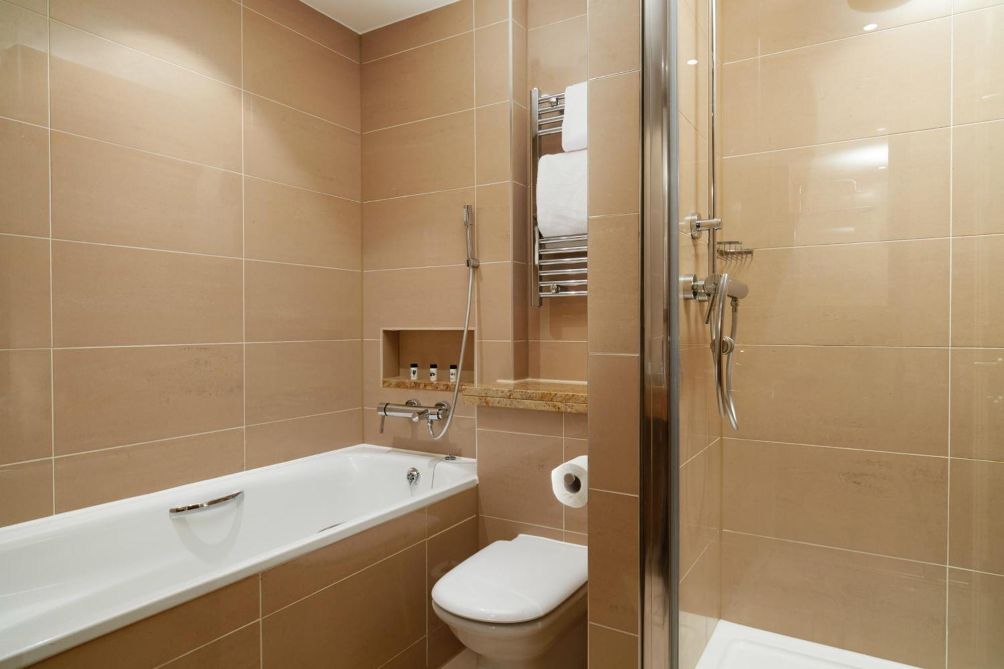 Deluxe Double Room Balcony City View