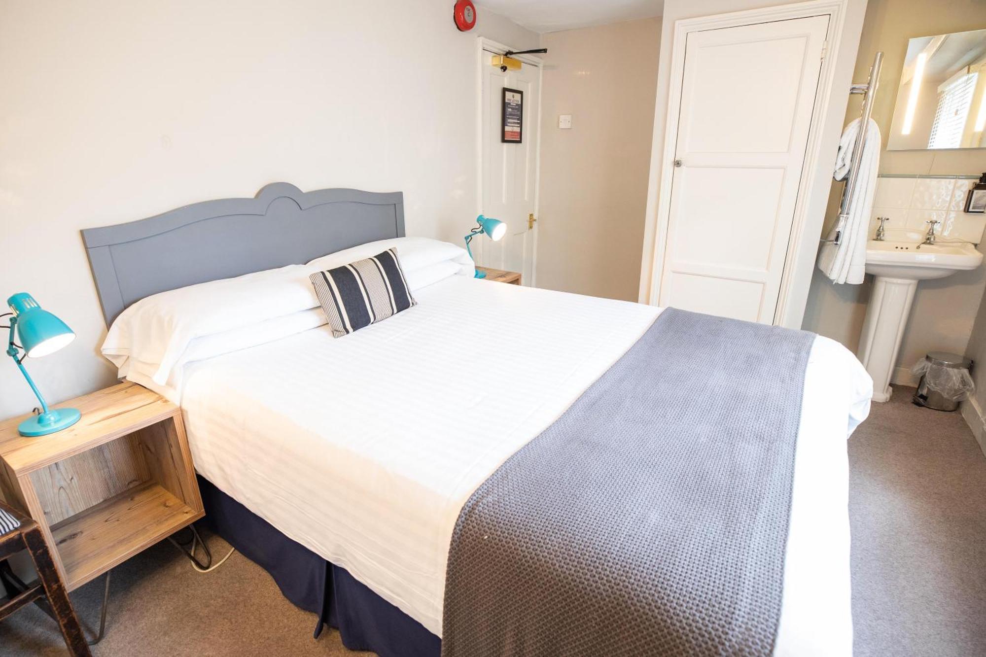 Double Room,1208758798:JPEG