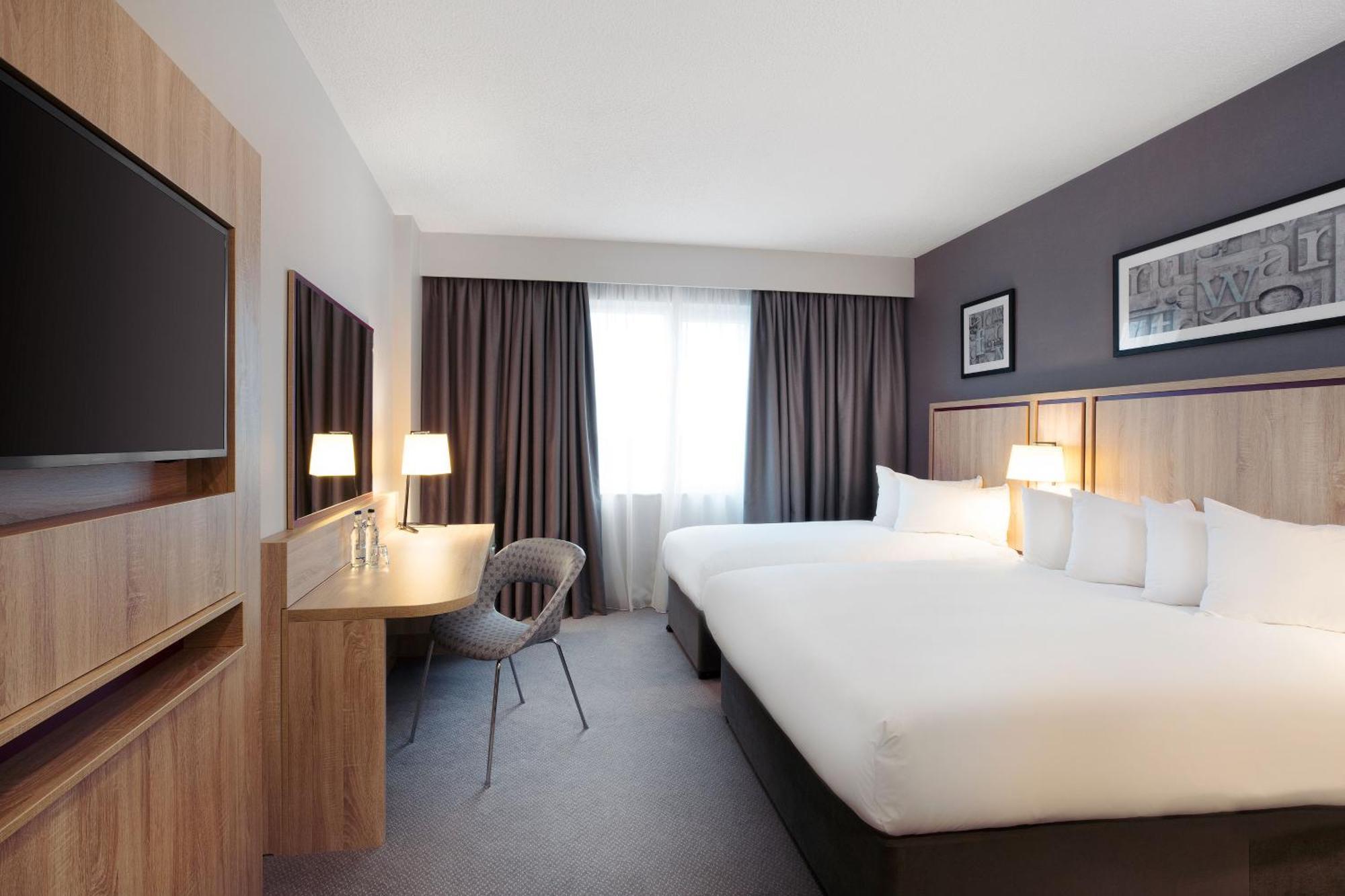 Standard Room Double Single Bed
