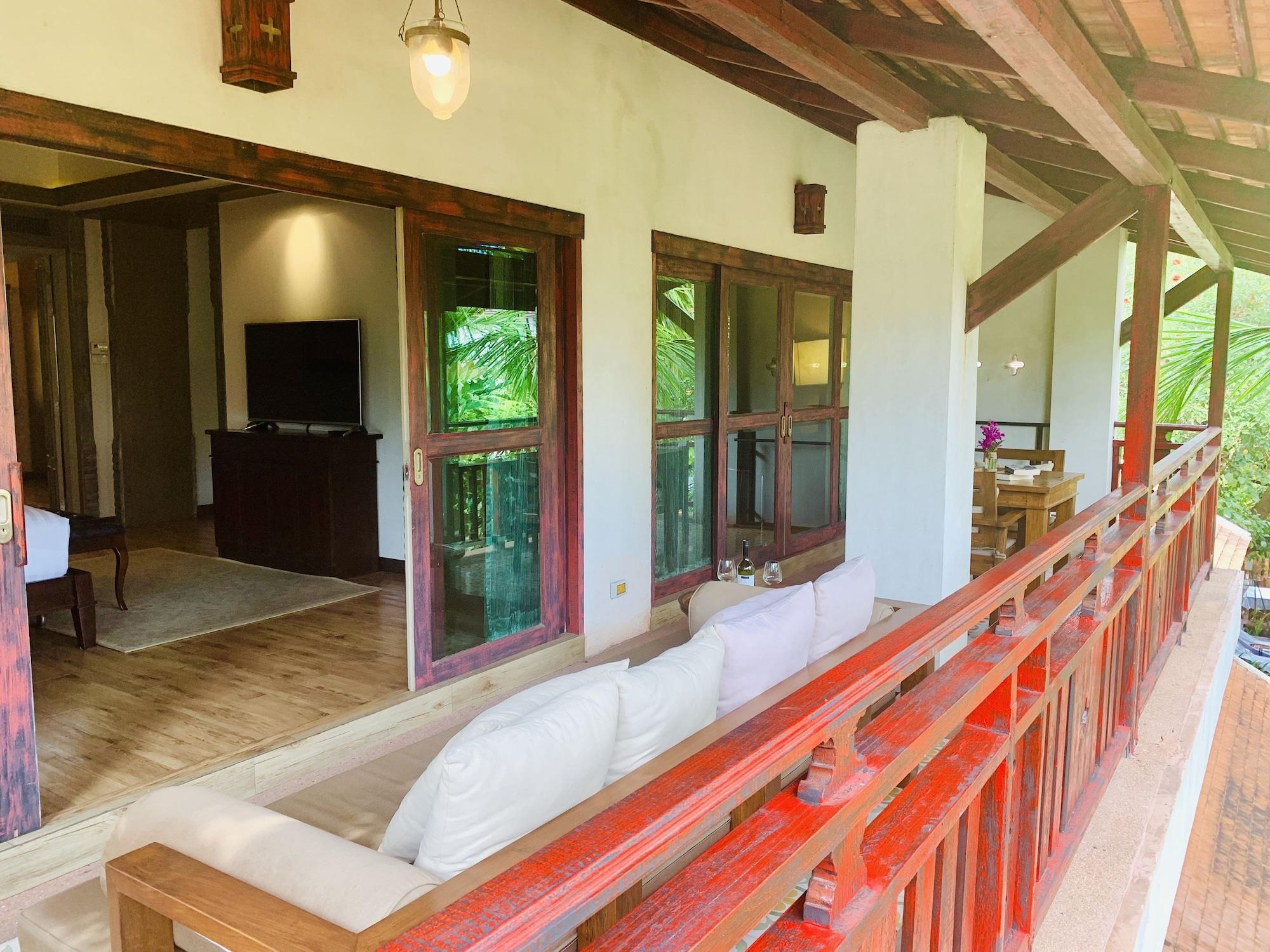 Junior Suite Room Balcony