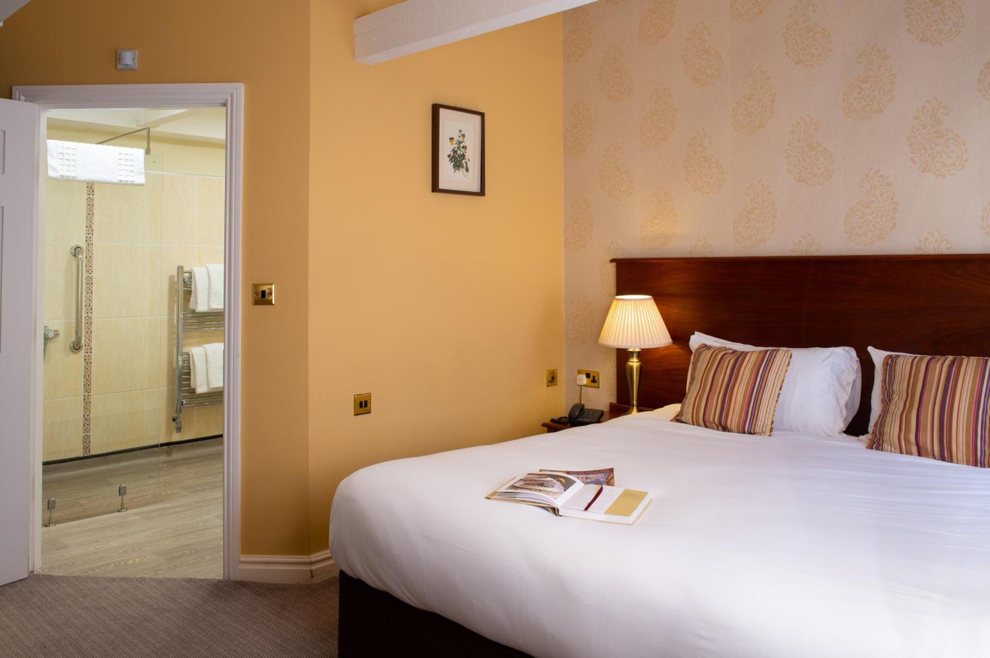 Double or Twin Room Disability Access