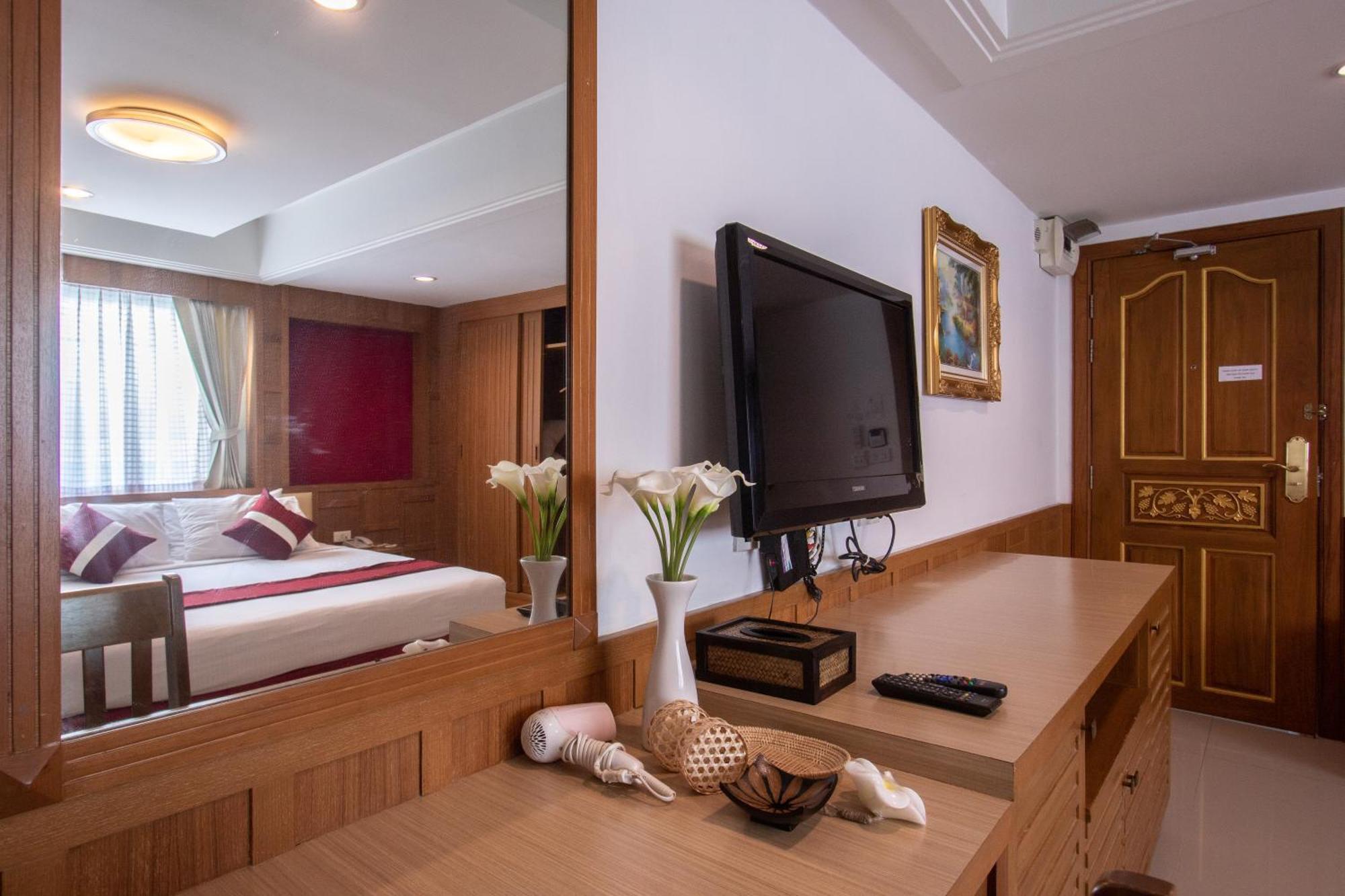 Grand Deluxe Double or Twin Room