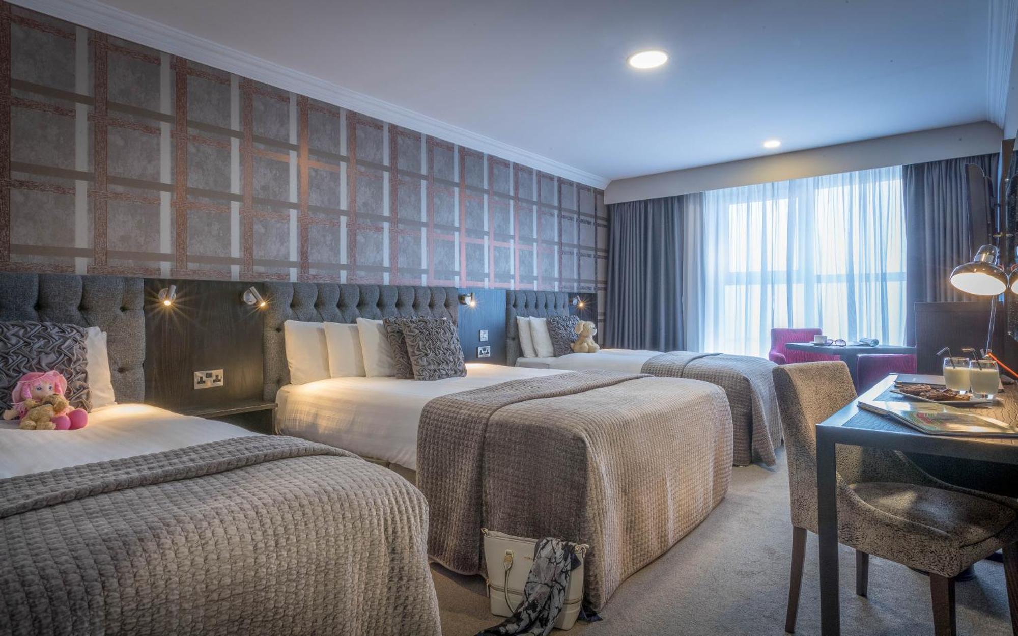 Triple Room,1704853517:JPEG