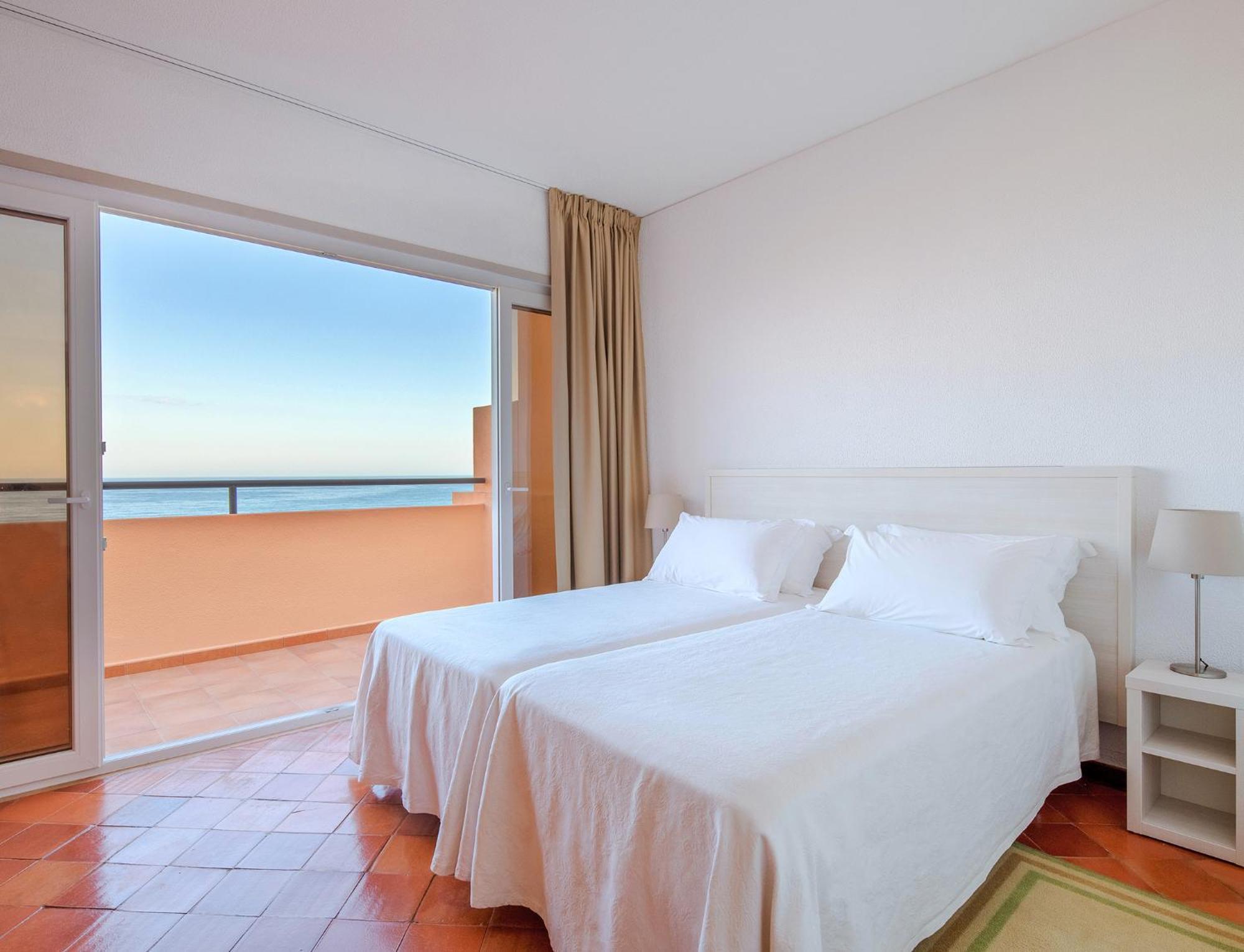 Two-Bedroom Apartment Sea View