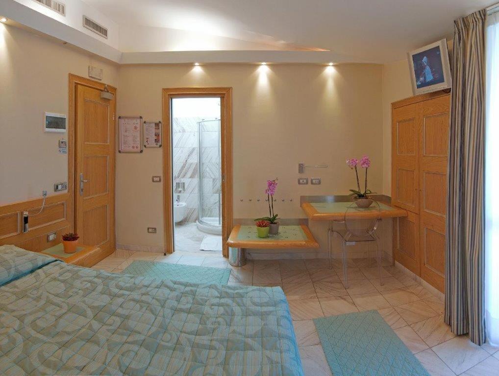Superior Single Room