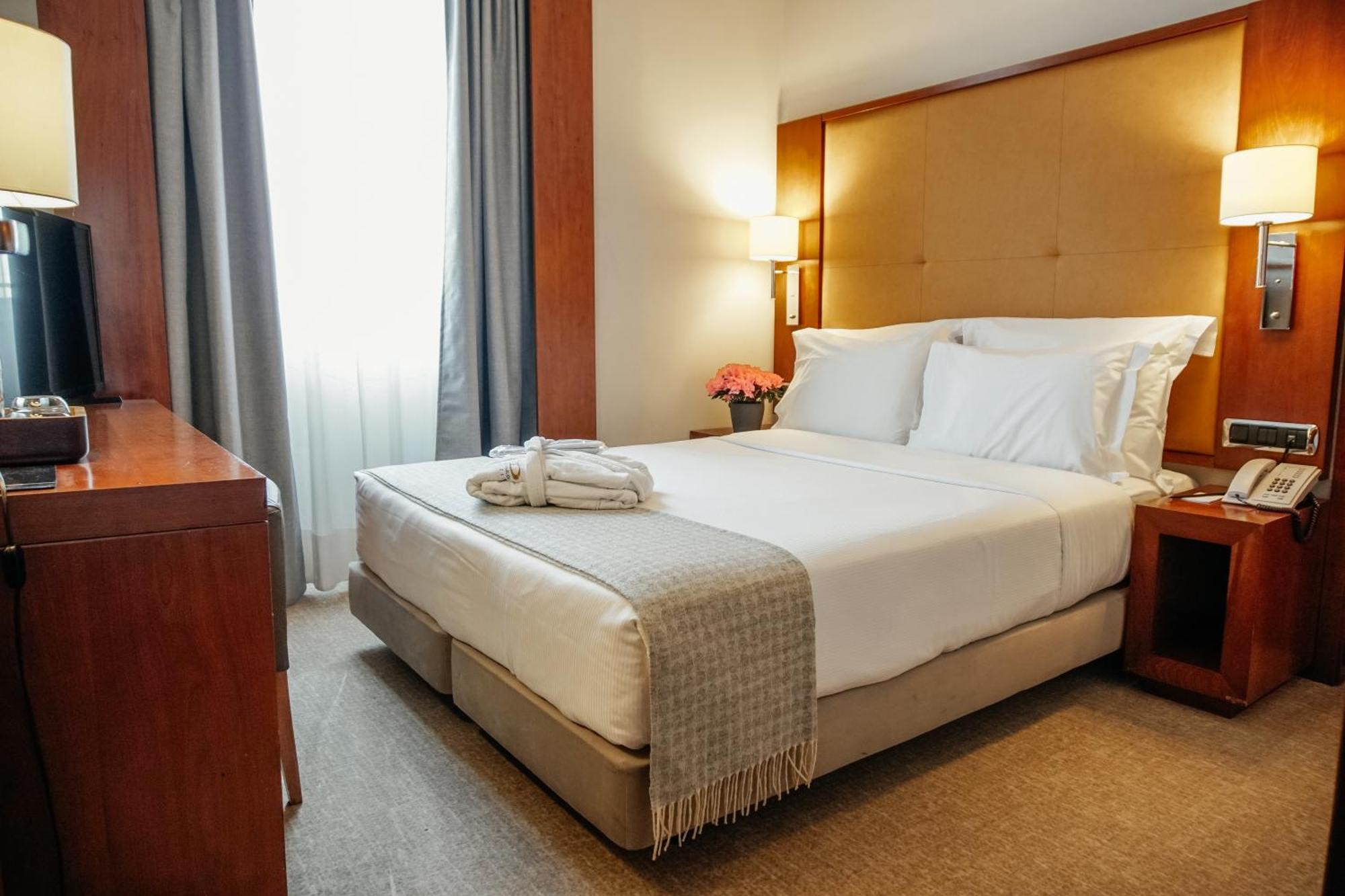 Single Room,1209193129:JPEG