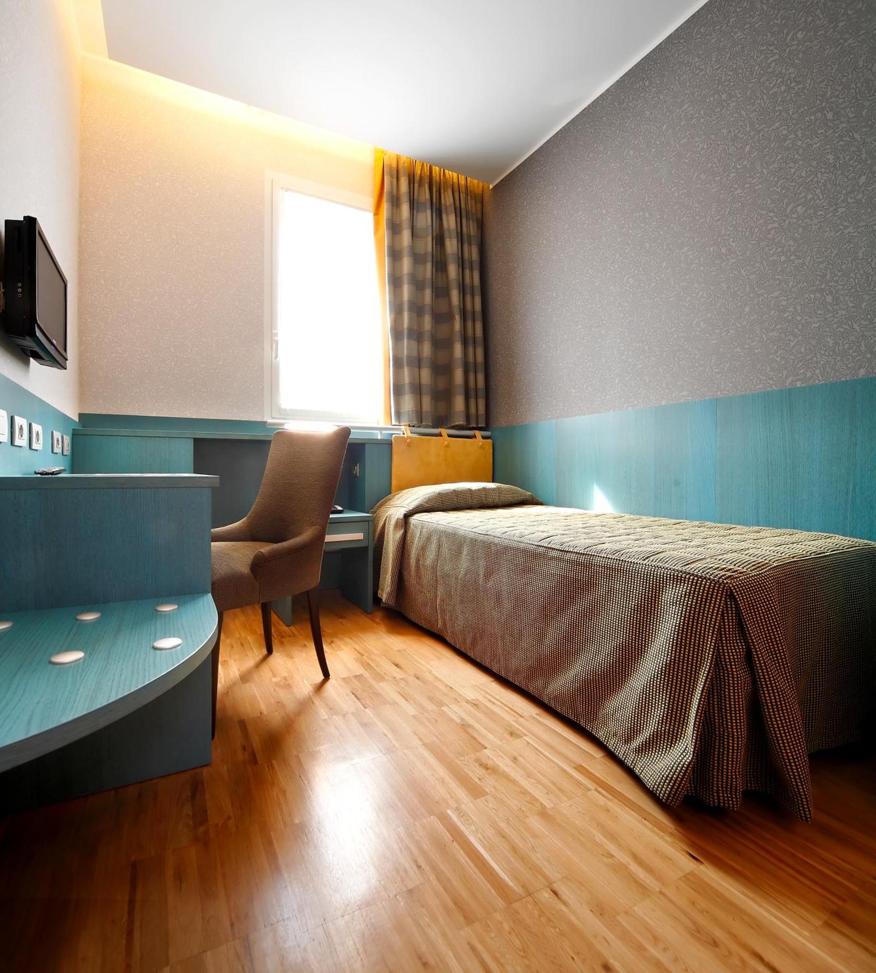 Single Room