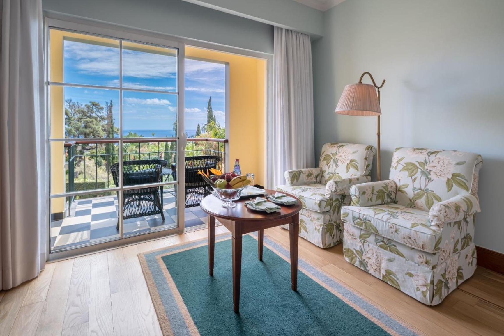 Premium Garden Room