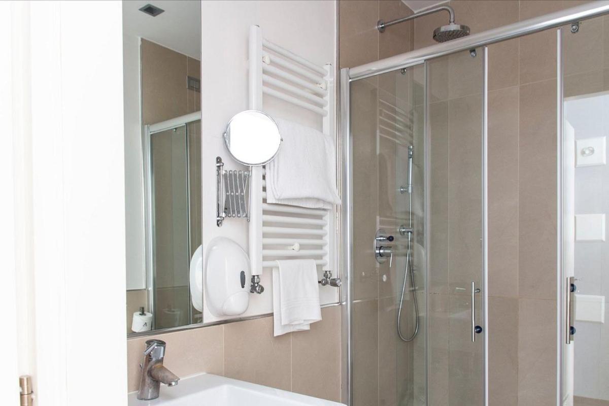Standard Single Room,1586109199:JPEG
