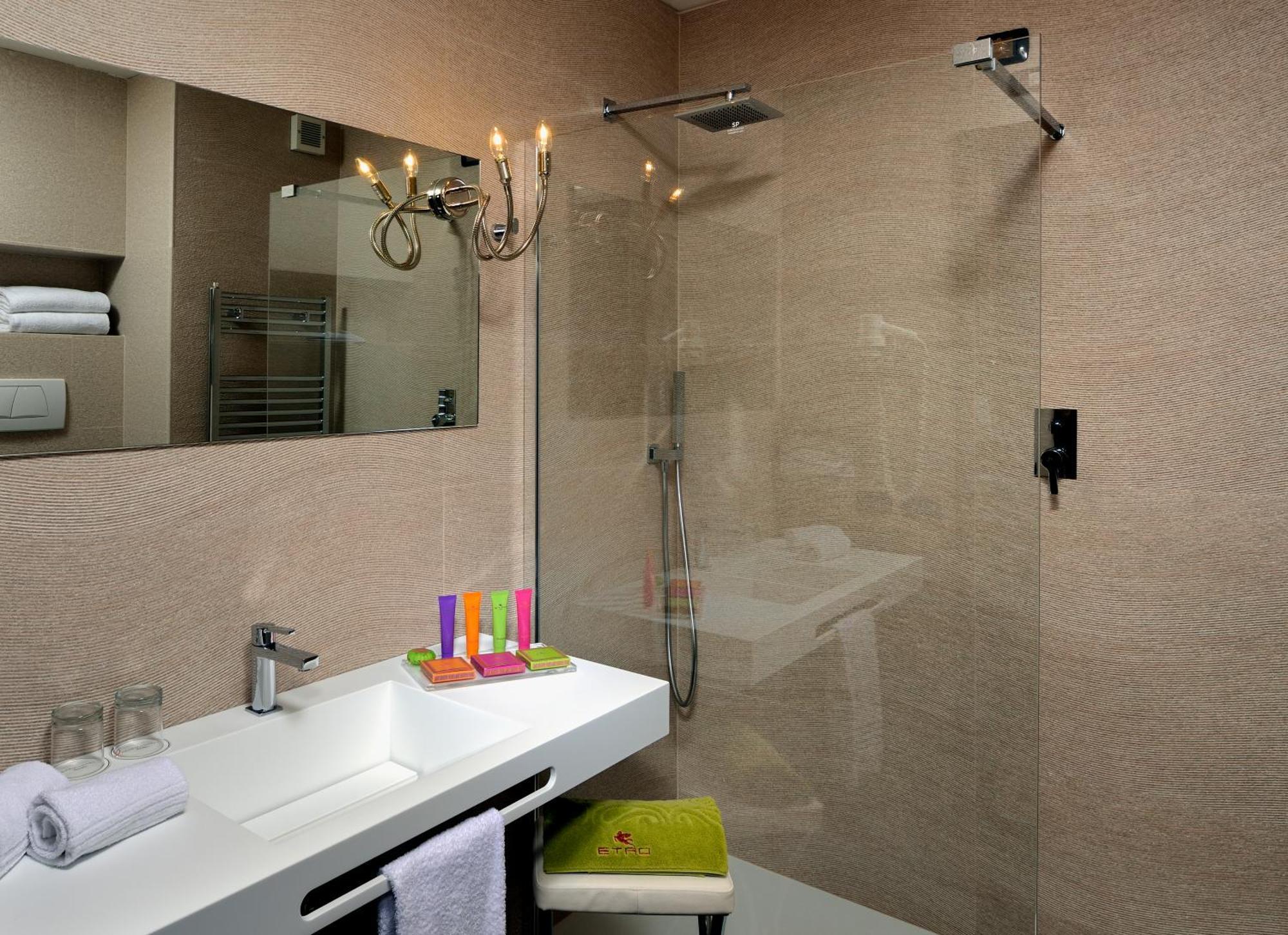 Junior Suite,1209317860:JPEG