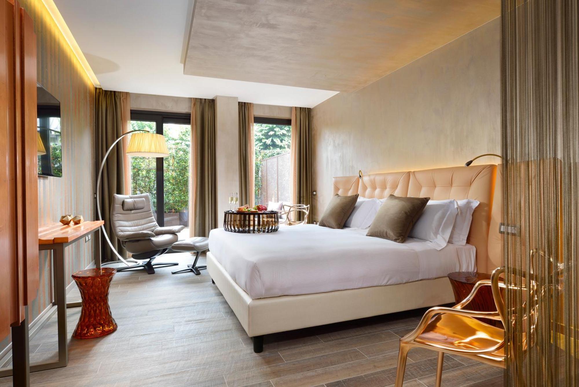 Junior Suite Private Garden
