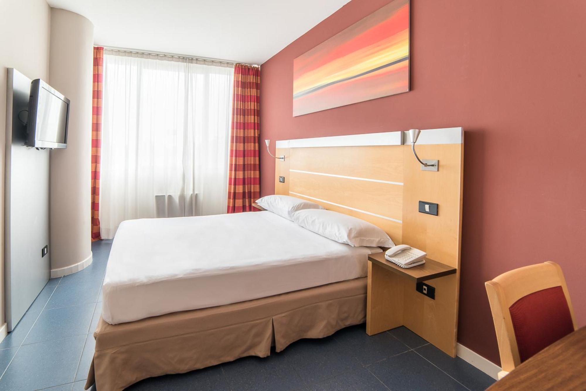Basic Double Room