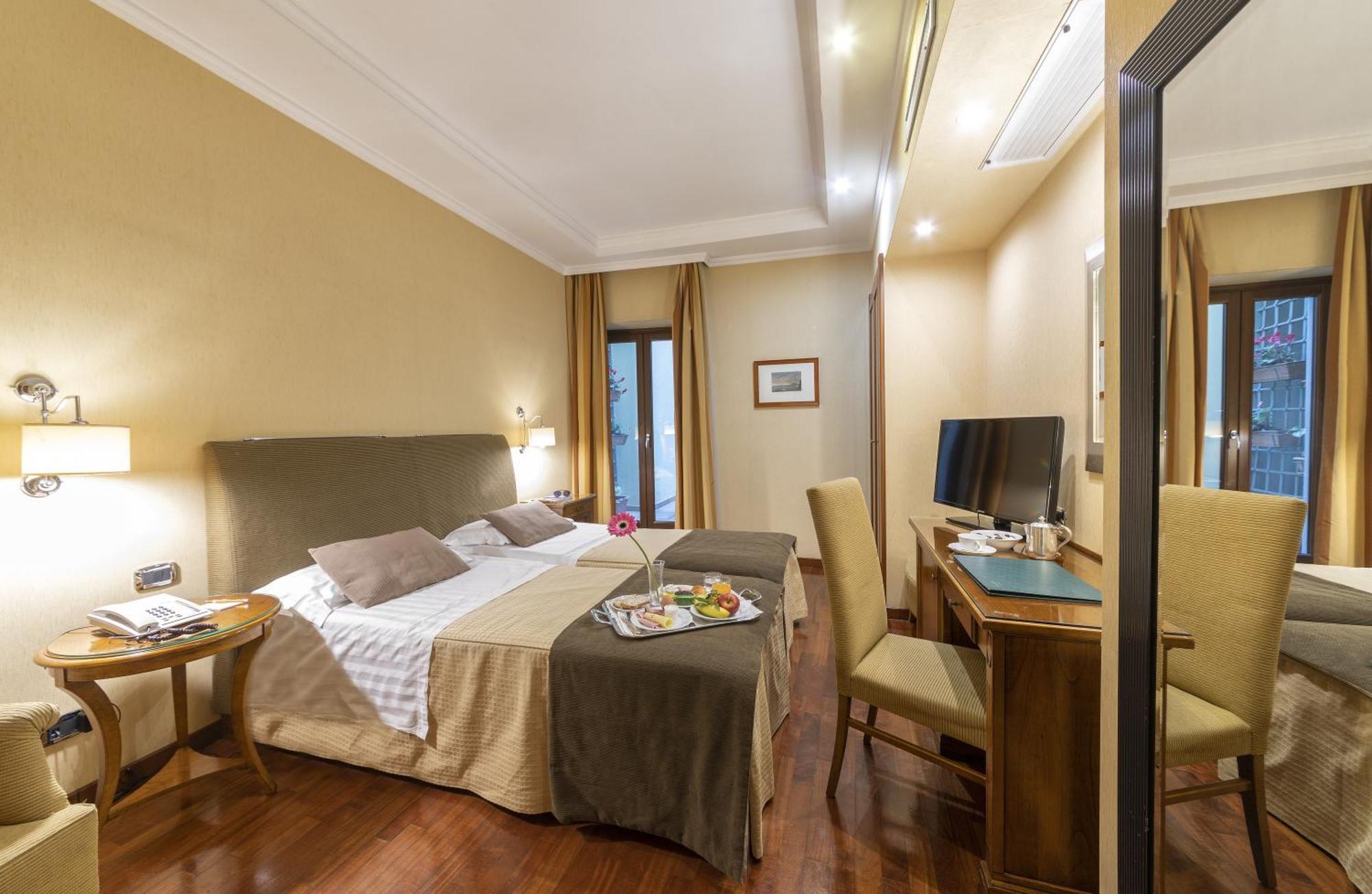 Classic Double Room