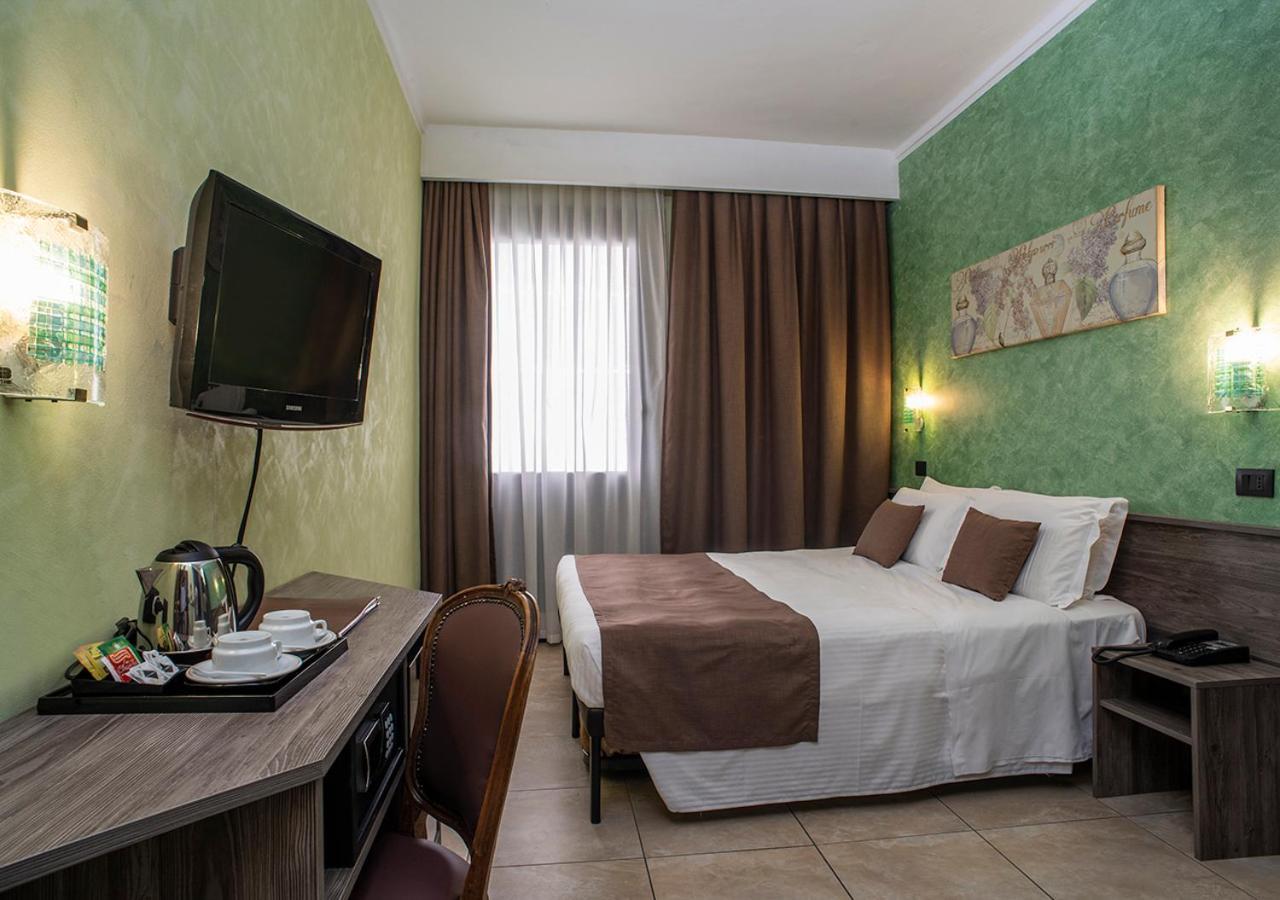 Superior Double or Twin Room,1209442822:JPEG