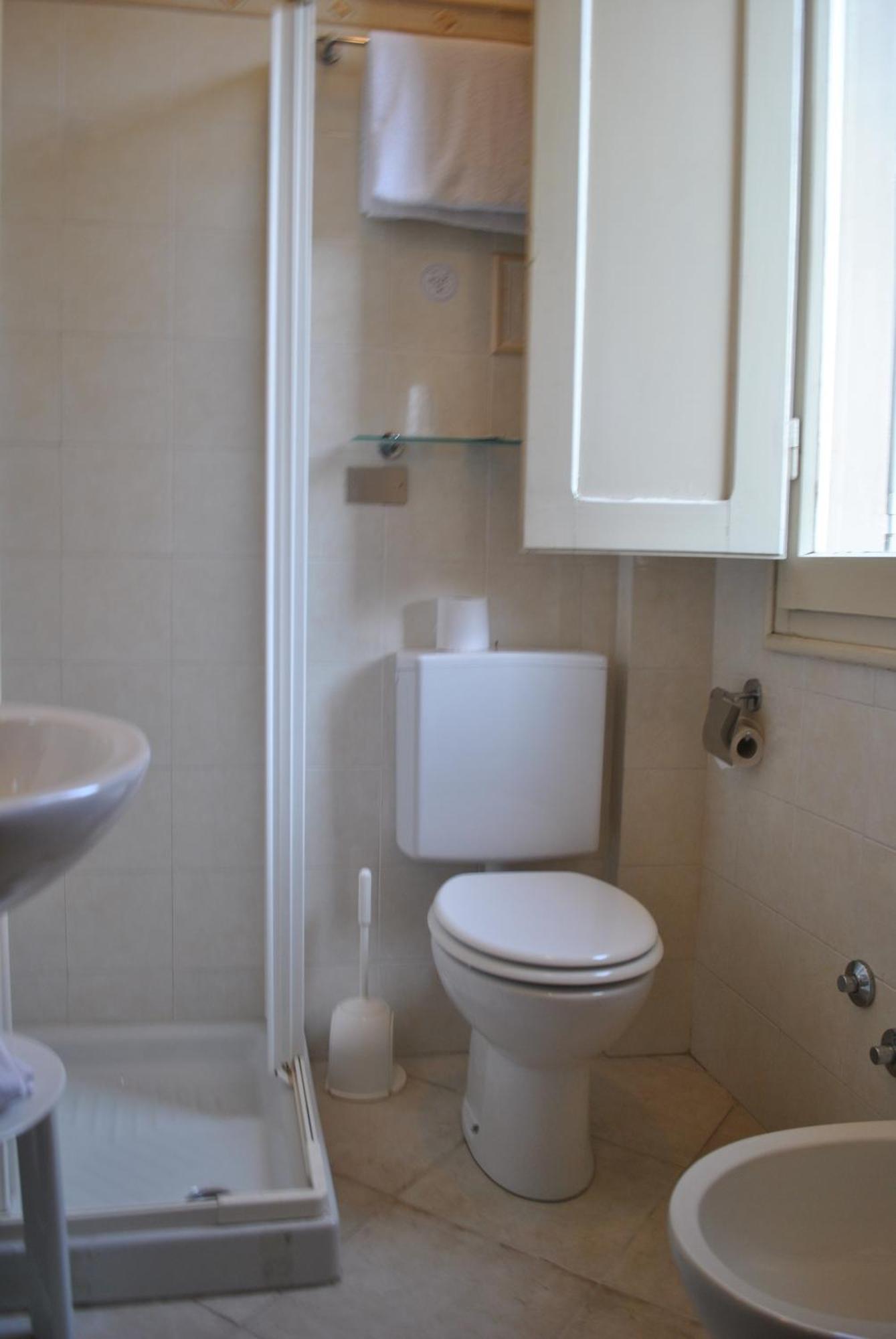 Economy Single Room