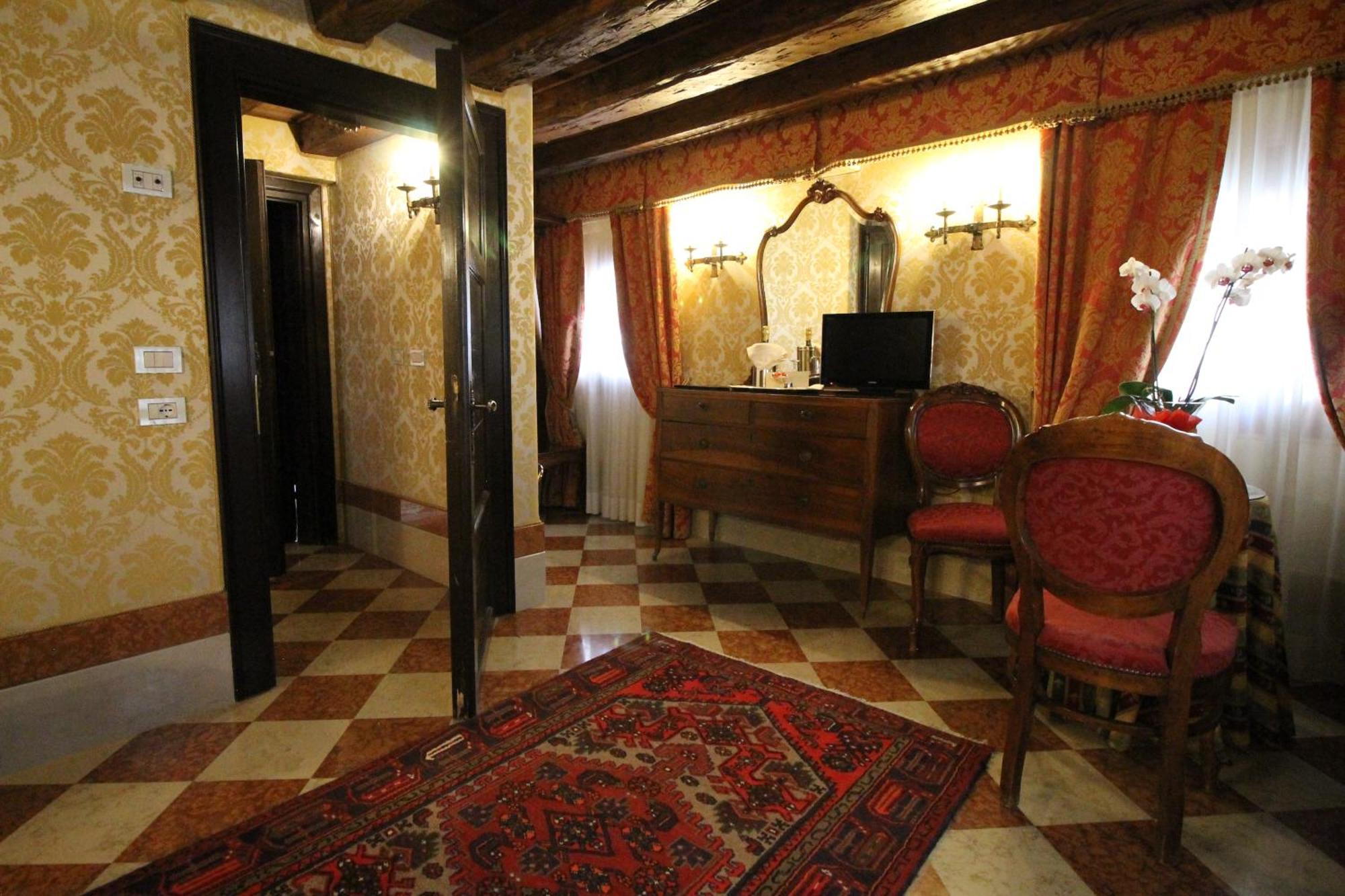 Classic Double Room Ground Floor